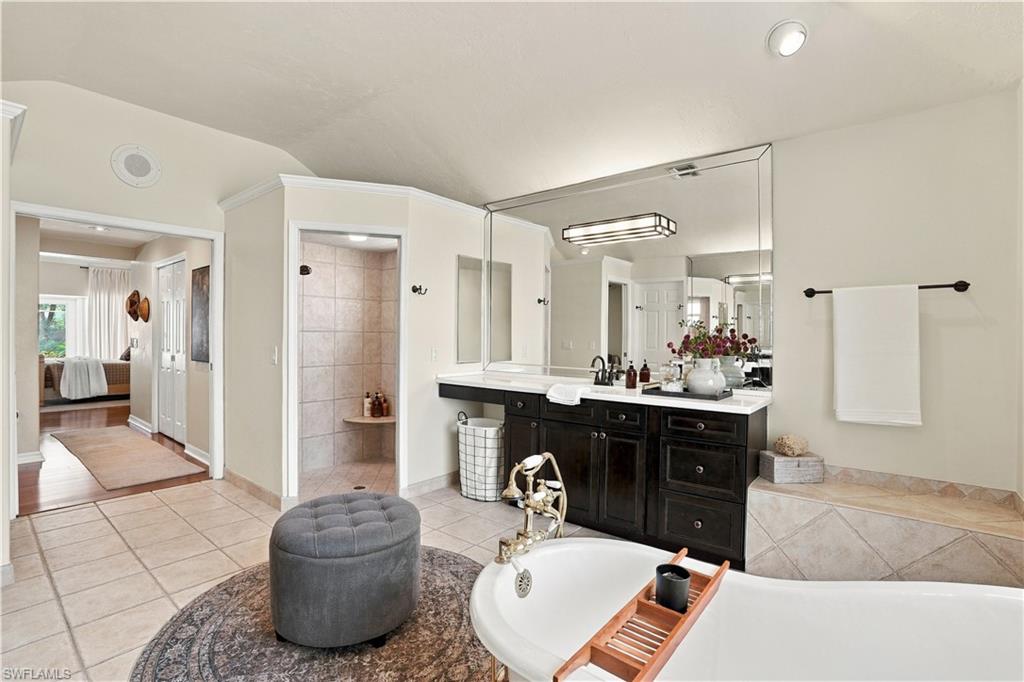 9761 Treasure Cay Ln Property Photo 29