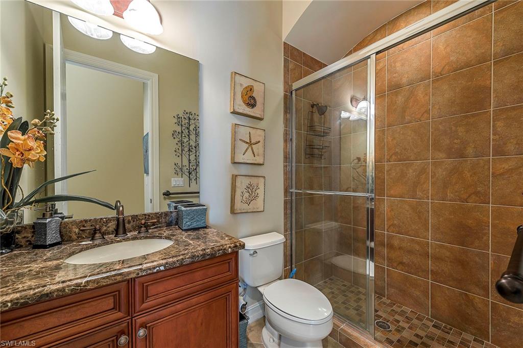 7812 Valencia Ct Property Photo 9