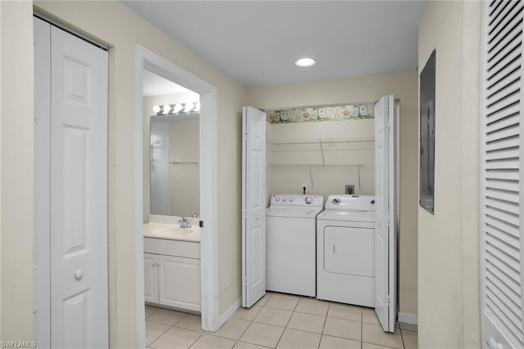 226032063 Property Photo 25