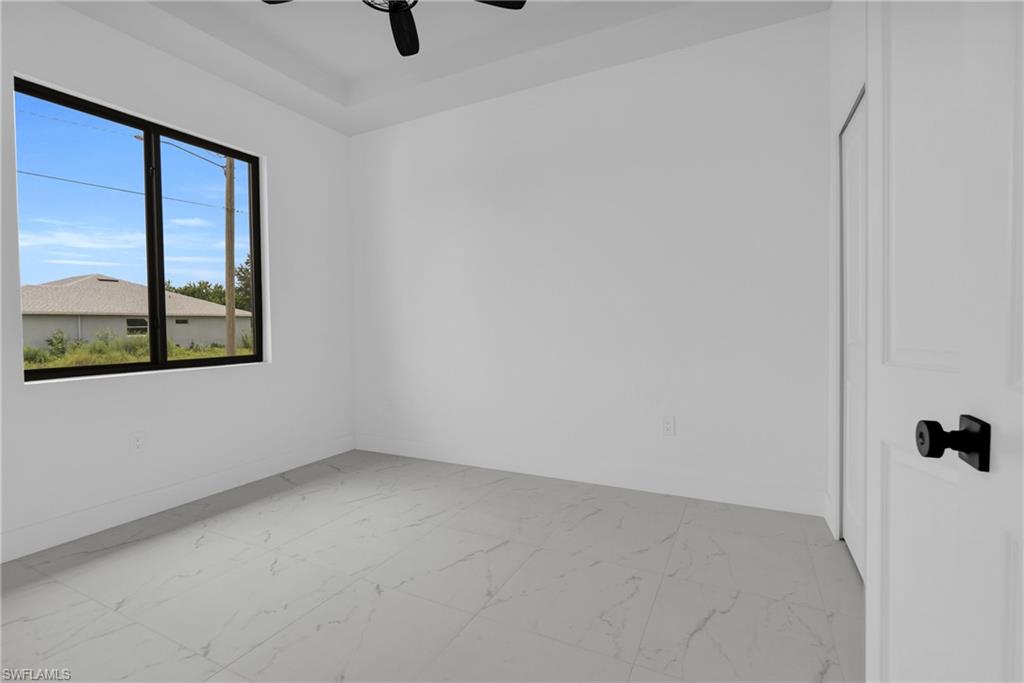 831 Bently St E Property Photo 32