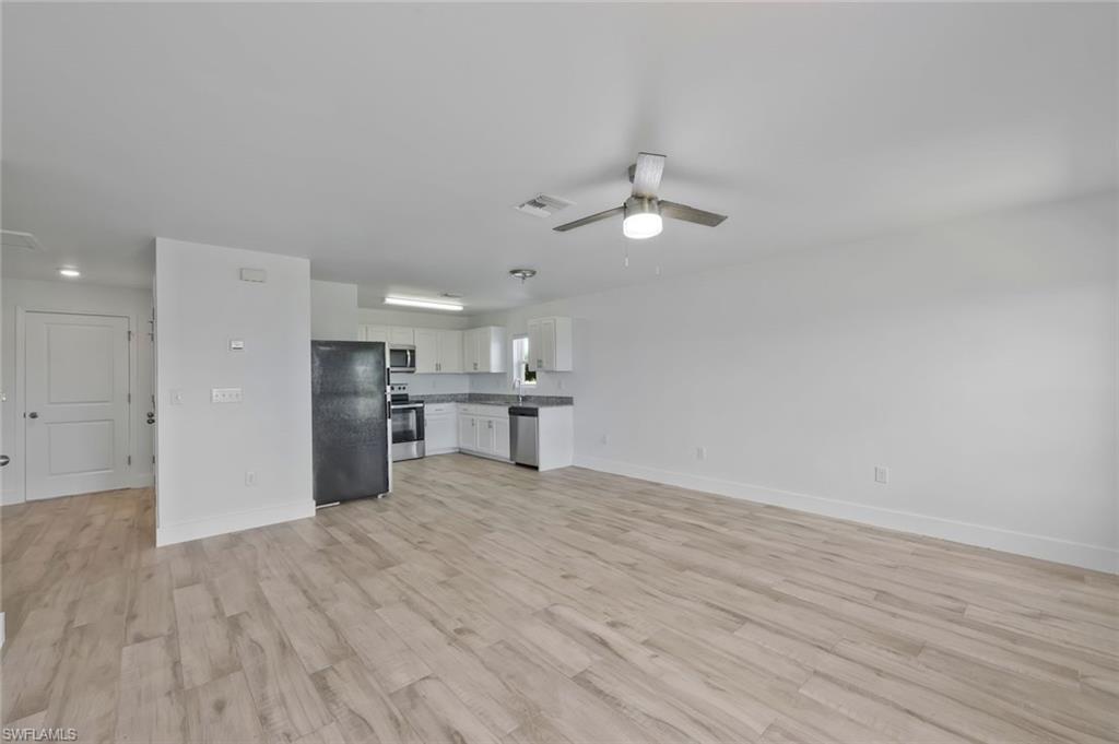 2426 Santabarbara Blvd N Property Photo 6