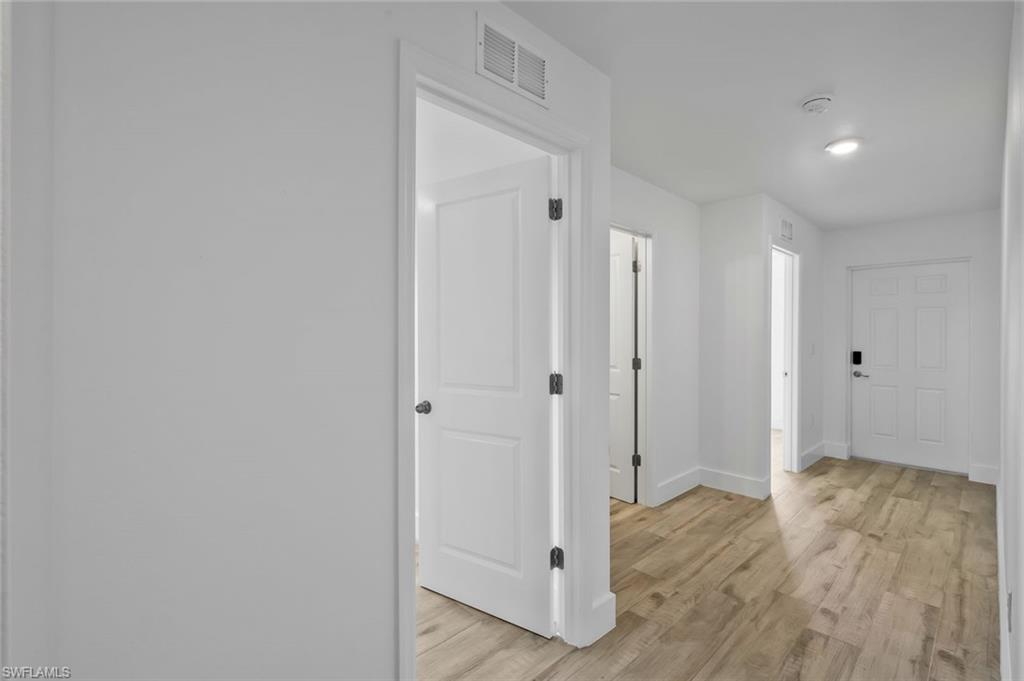 2426 Santabarbara Blvd N Property Photo 12