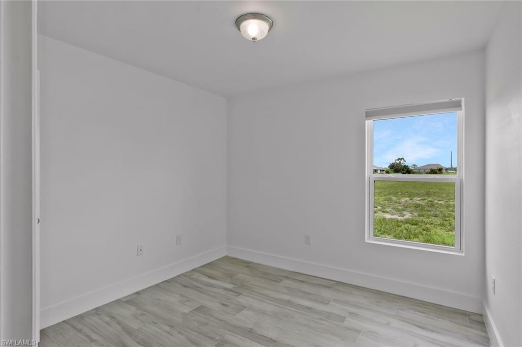 2426 Santabarbara Blvd N Property Photo 23