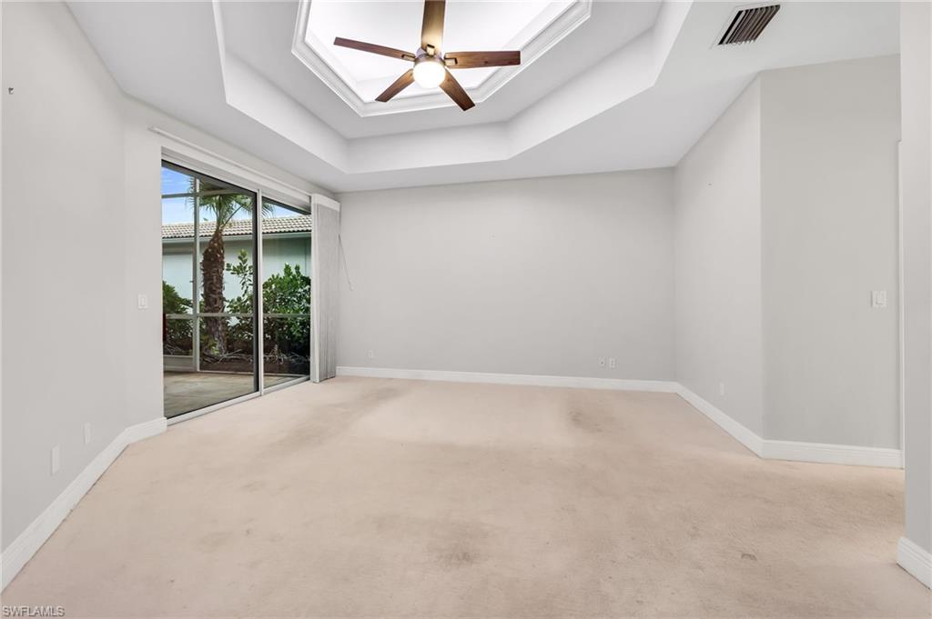 9736 Wilshire Lakes Blvd Property Photo 15