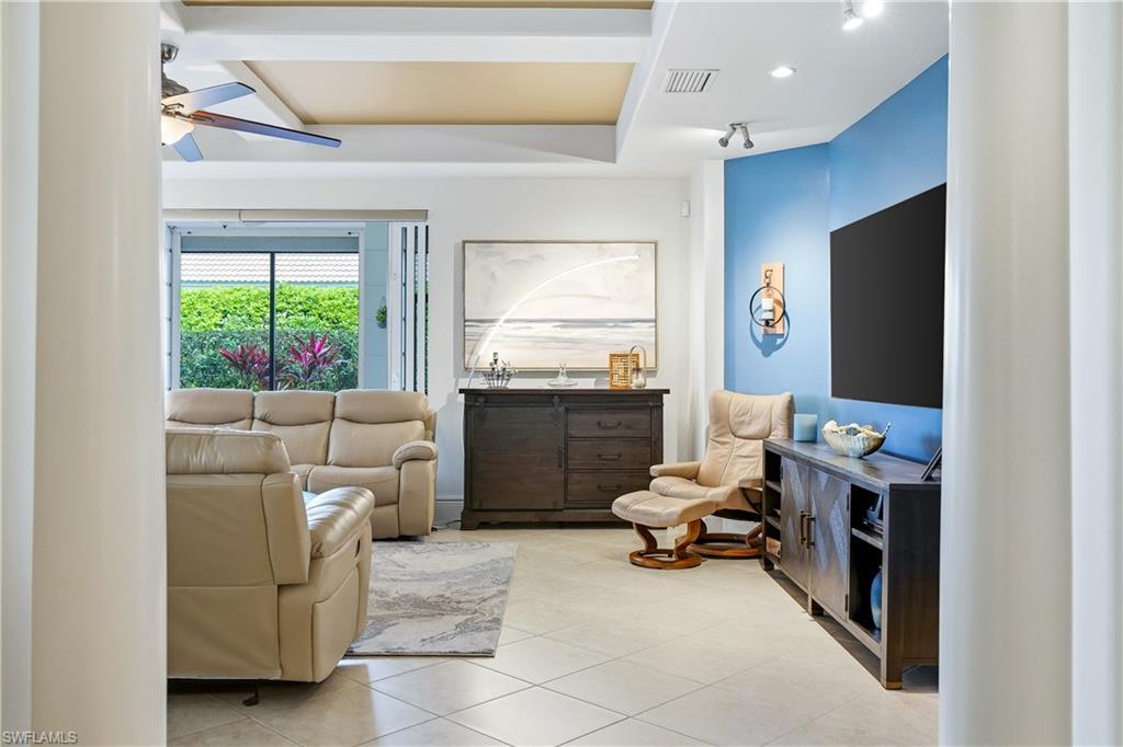 587 Avellino Isles Cir 101 Property Photo 7