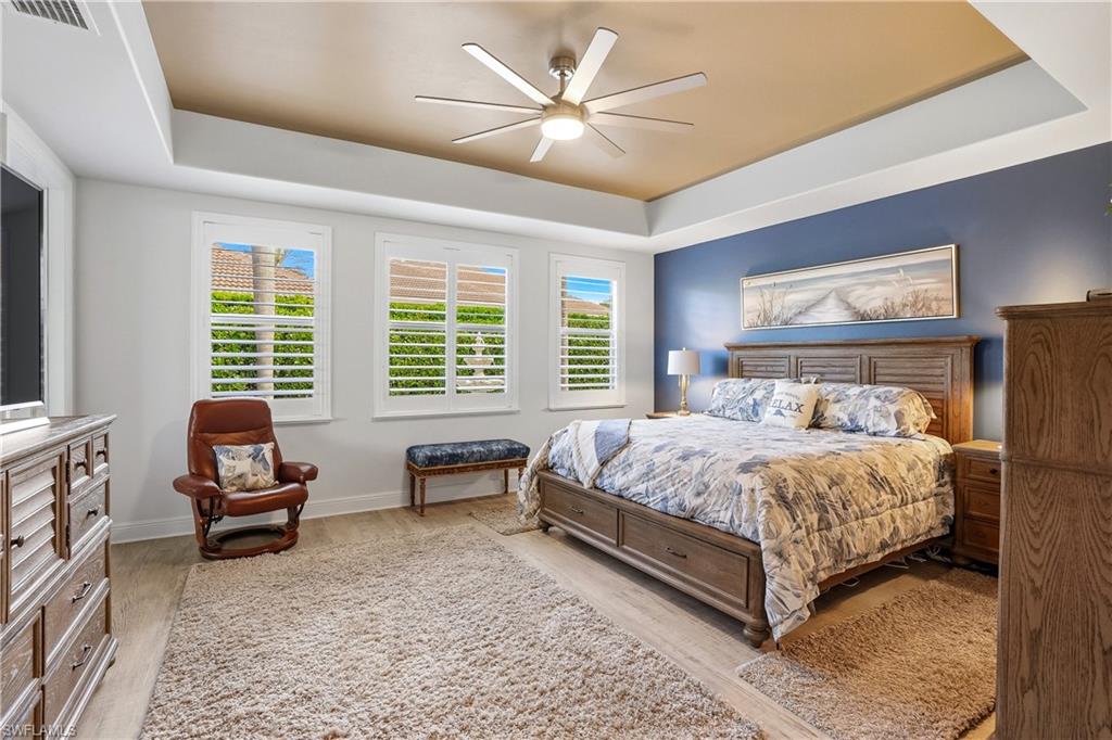 587 Avellino Isles Cir 101 Property Photo 21