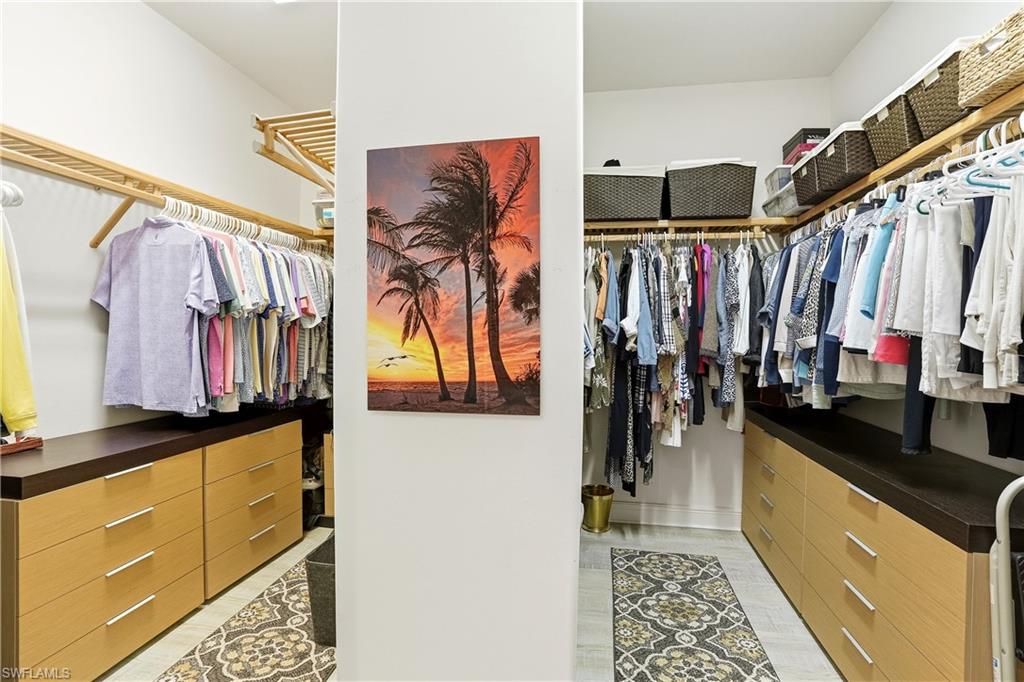 587 Avellino Isles Cir 101 Property Photo 25