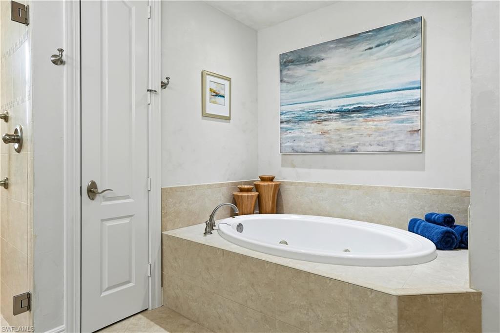 587 Avellino Isles Cir 101 Property Photo 26