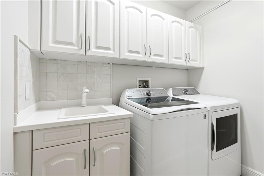 587 Avellino Isles Cir 101 Property Photo 34