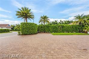 13656 Golden Palms Cir Property Photo 6