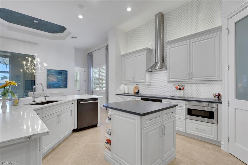 14513 Carino Ter Property Photo 9