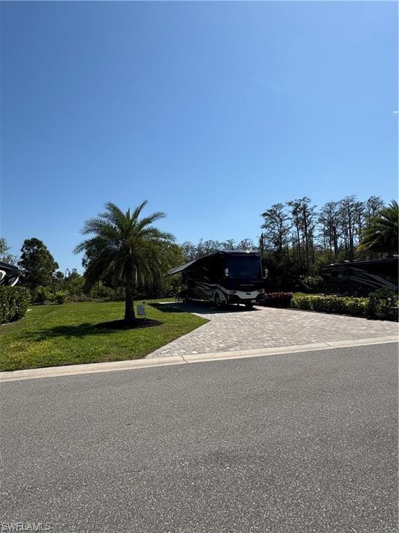 13718 Golden Palms Cir Property Photo 1