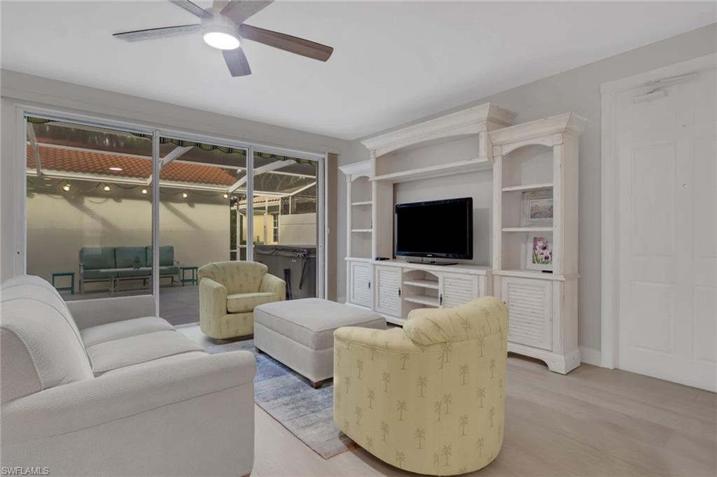 28558 Alessandria Cir Property Photo 11