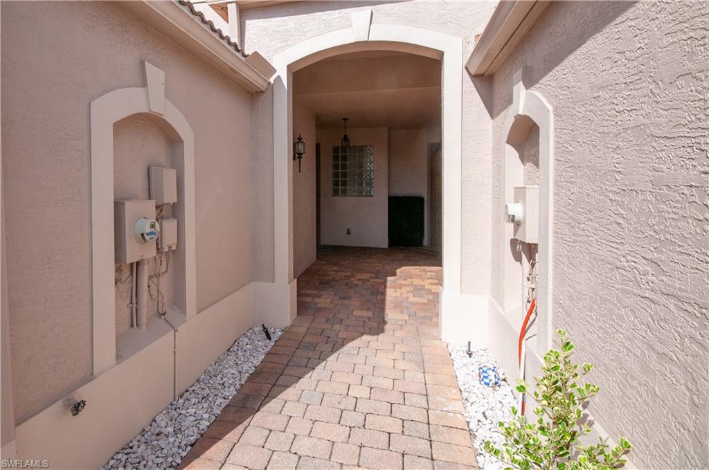 3846 Cherrybrook Loop Property Photo 5