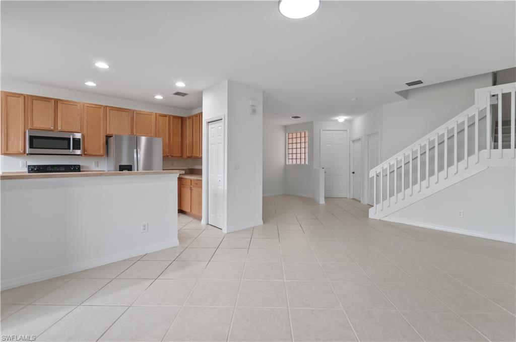 3846 Cherrybrook Loop Property Photo 9