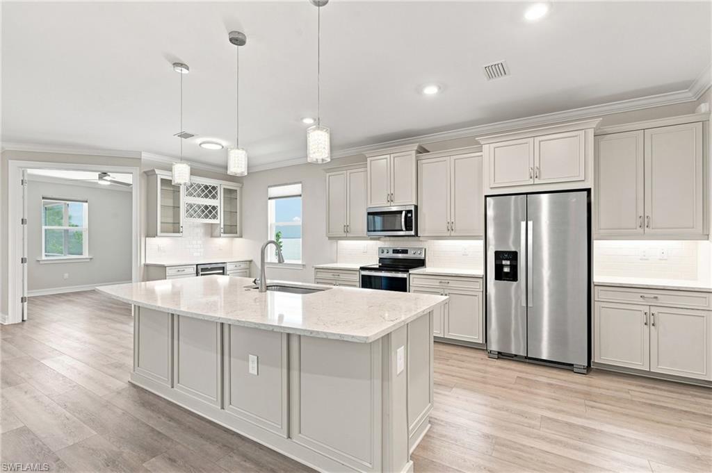 28140 Captiva Shell Loop Property Photo 11