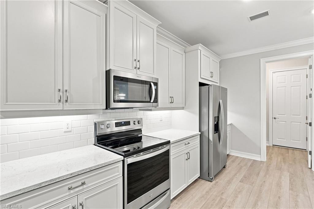 28140 Captiva Shell Loop Property Photo 13