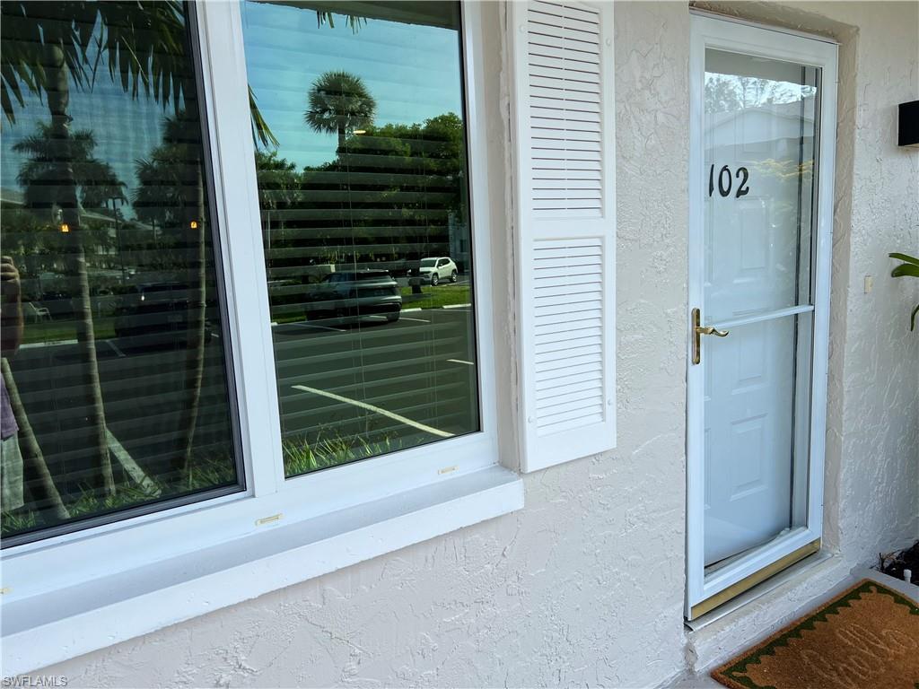 3051 Sandpiper Bay Cir I102 Property Photo 4