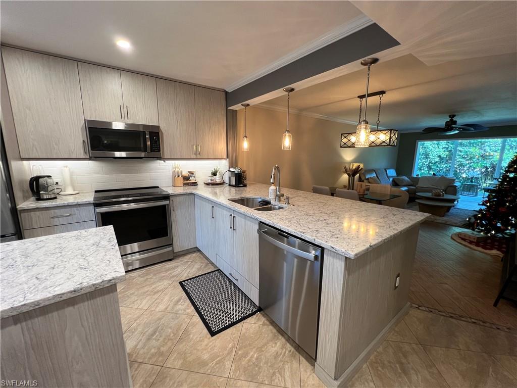 3051 Sandpiper Bay Cir I102 Property Photo 6