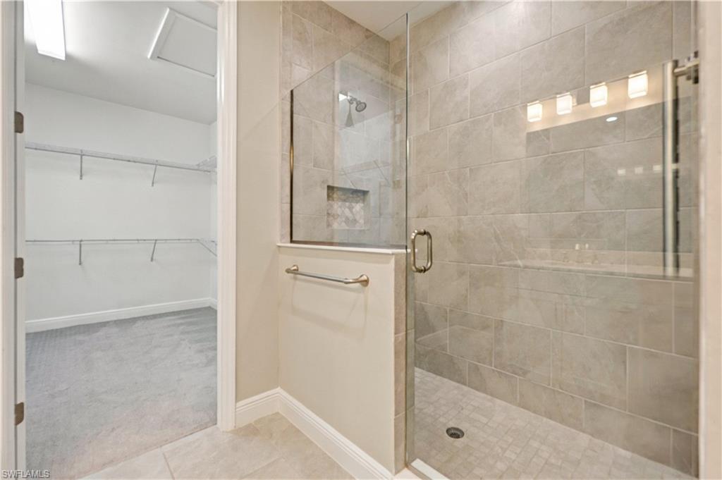 2626 Seychelles Cir 1405 Property Photo 9