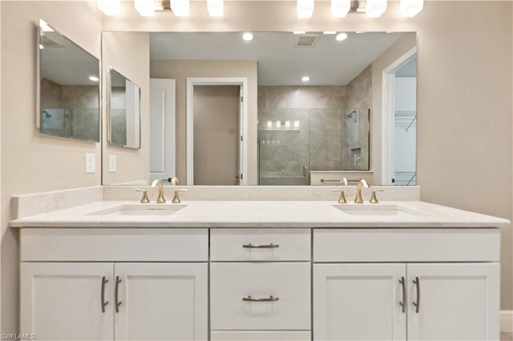 2626 Seychelles Cir 1405 Property Photo 12