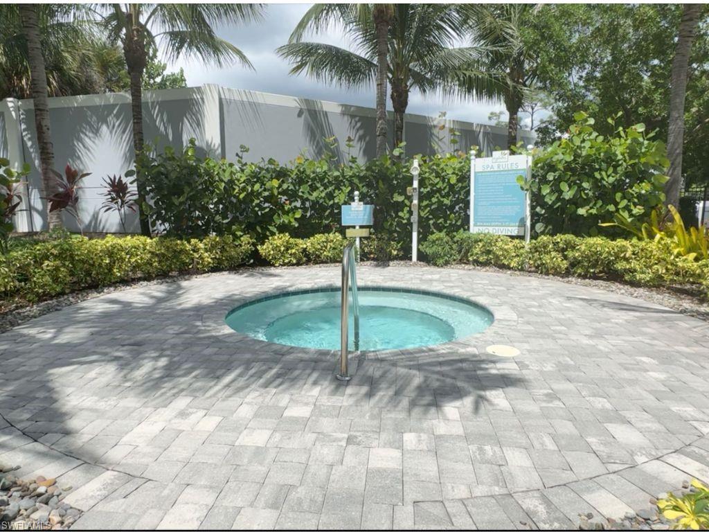 2626 Seychelles Cir 1405 Property Photo 32