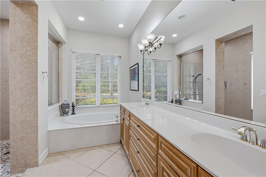 7774 Mulberry Ln Property Photo 10