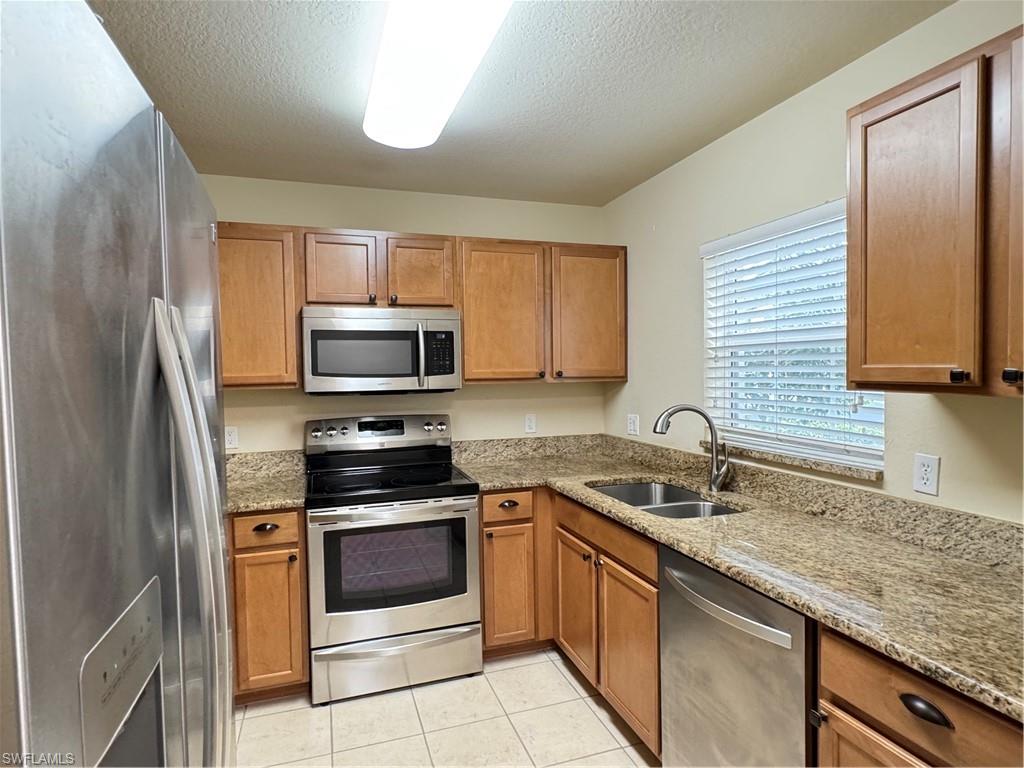 9077 Gervais Cir 904 Property Photo 4