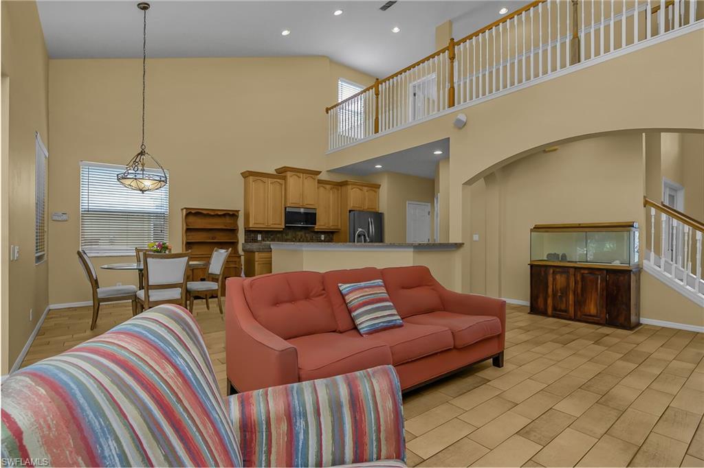 12835 Fox Hollow Cir Property Photo 11
