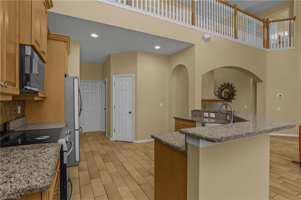 12835 Fox Hollow Cir Property Photo 16