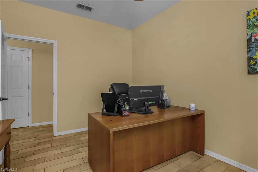 12835 Fox Hollow Cir Property Photo 21