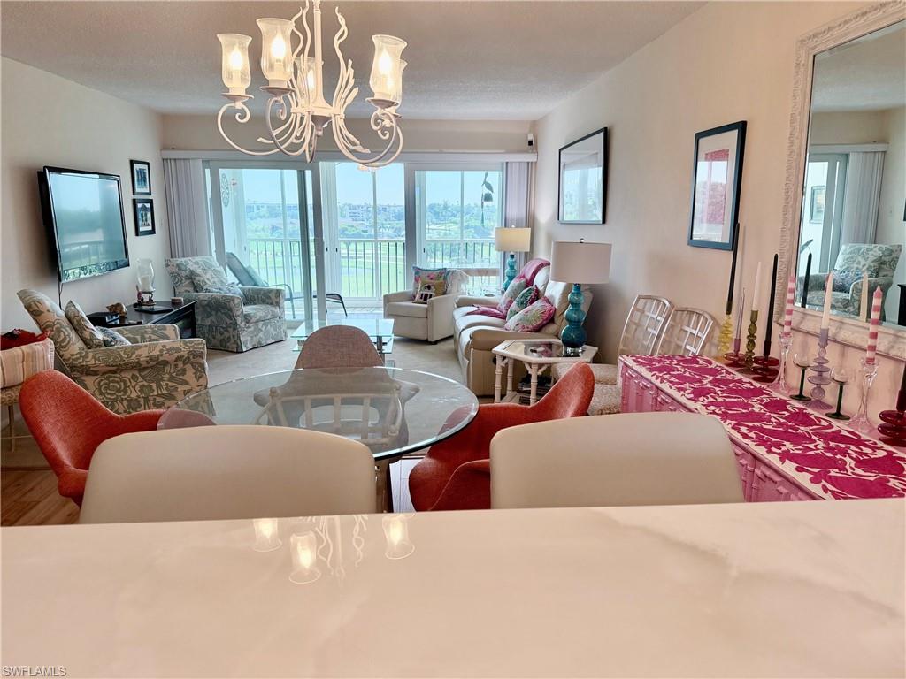 1660 Pine Valley Dr 402 Property Photo 3