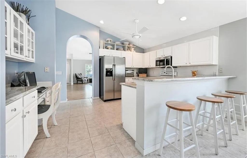 8439 Hollow Brook Cir Property Photo 6