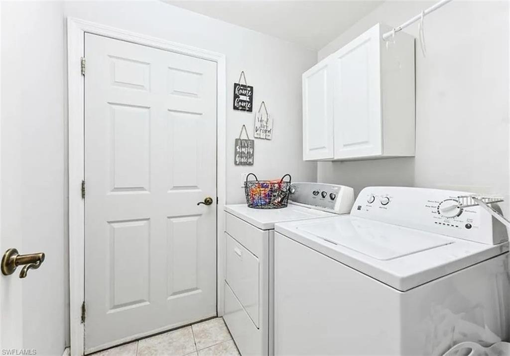 8439 Hollow Brook Cir Property Photo 17