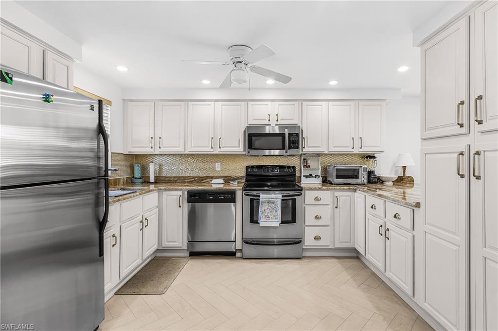 332 Charlemagne Blvd H101 Property Photo 6
