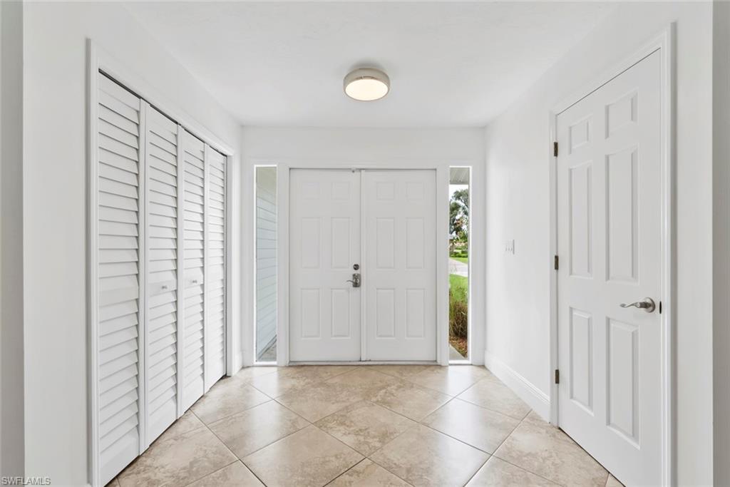 2251 Queens Way E Property Photo 5