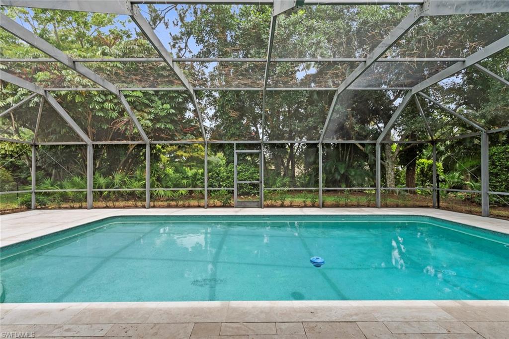 2251 Queens Way E Property Photo 27