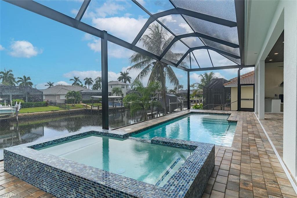 1528 Kingston Ct Property Photo 28