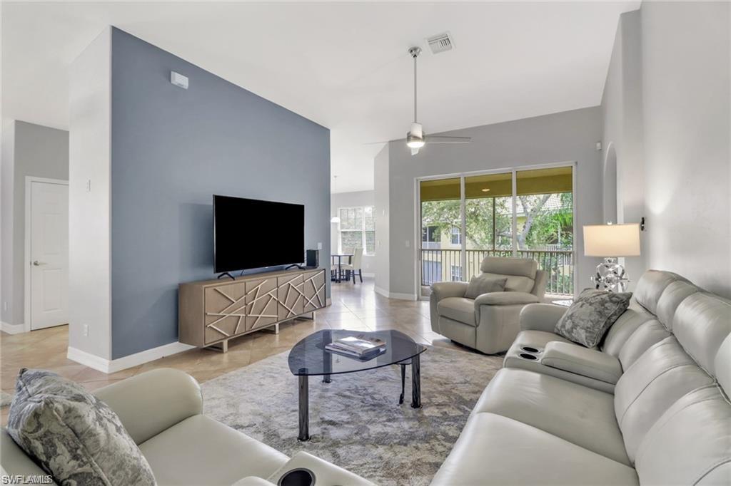 8380 Big Acorn Cir 12-c Property Photo 1
