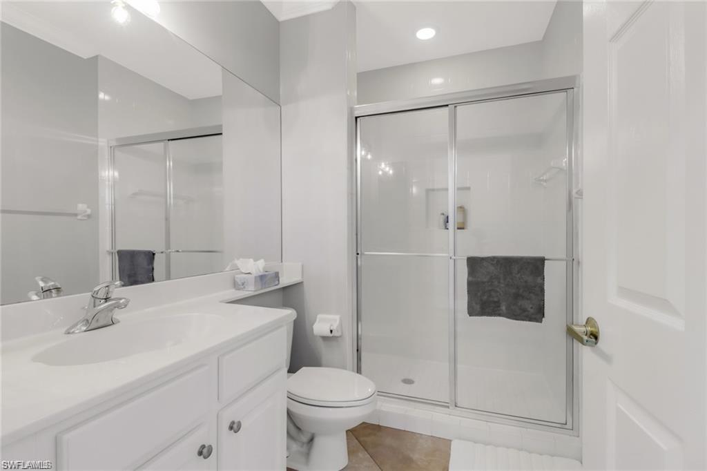 8380 Big Acorn Cir 12-c Property Photo 10