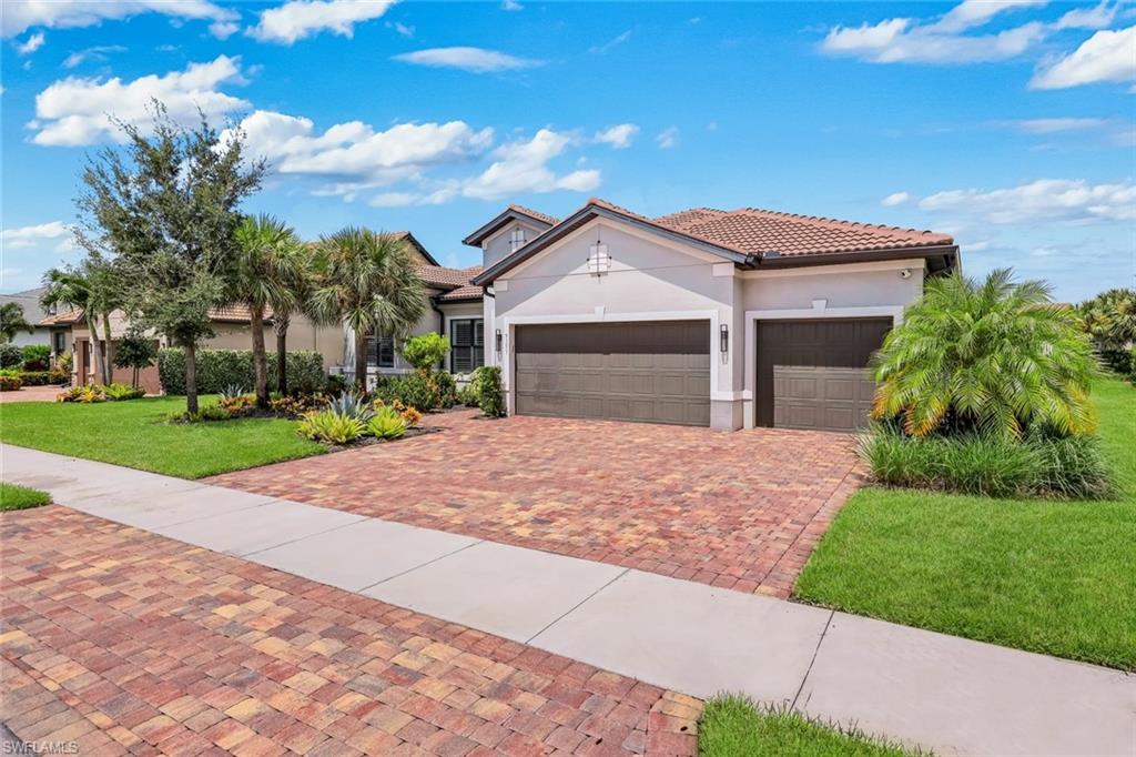 9151 Snowy Owl Way Property Photo 11