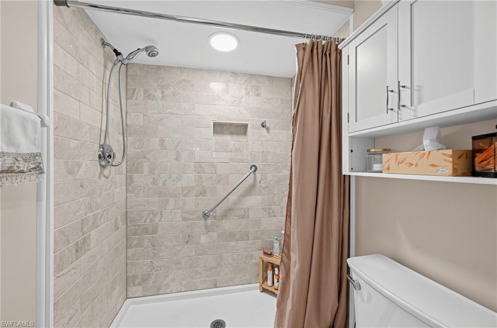 380 Gabriel Cir 8 Property Photo 32