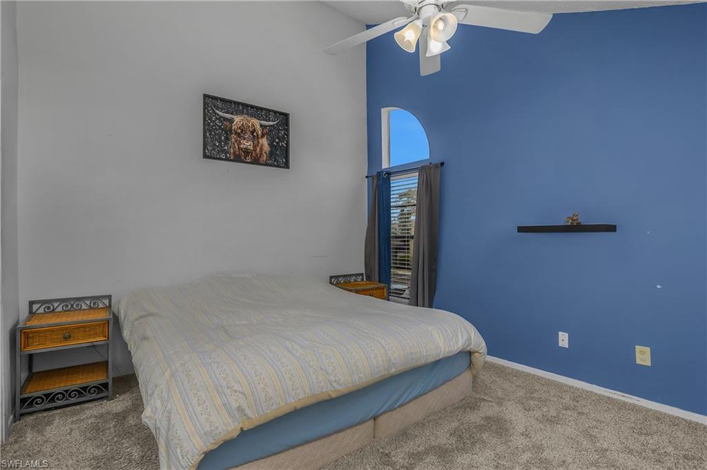8381 Haven Ln Property Photo 5