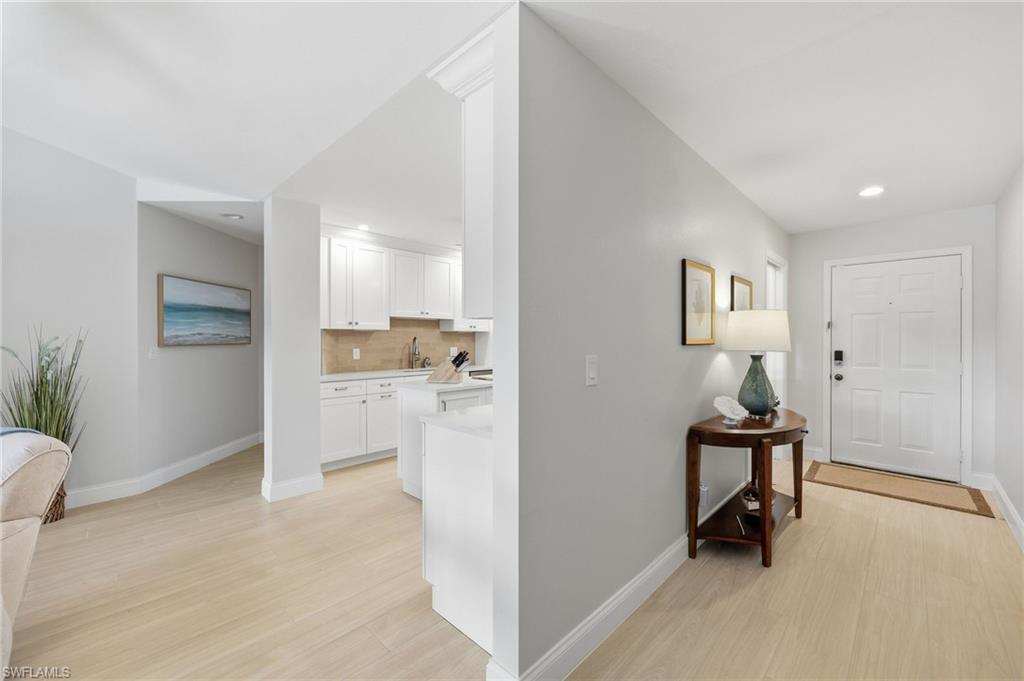 6260 Bellerive Ave 407 Property Photo 4