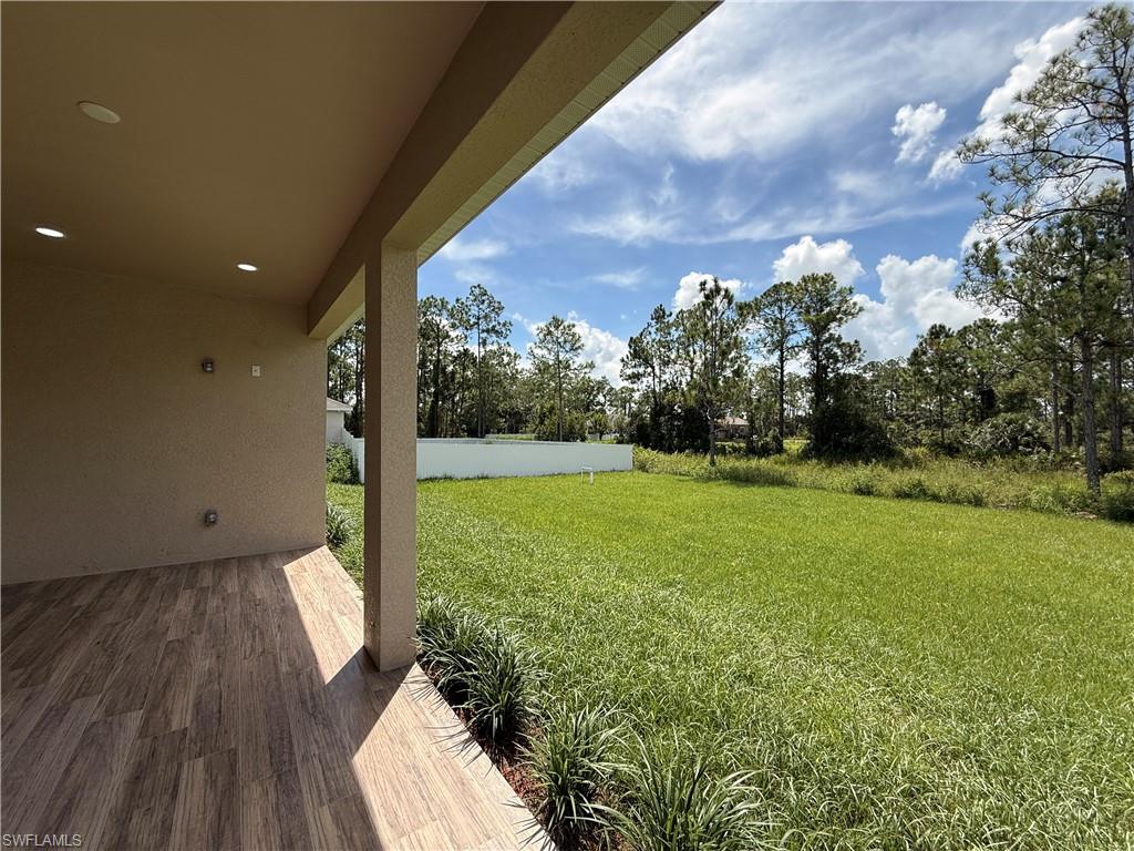 469 Woodman Dr Property Photo 18