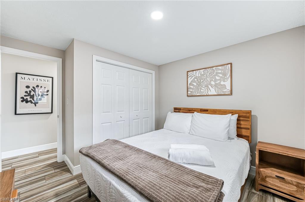 668 97th Ave N Property Photo 13