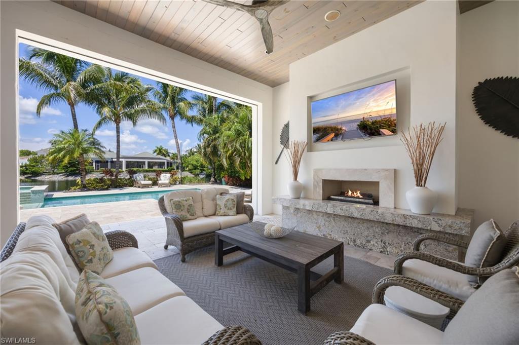 18124 Via Portofino Way Property Photo 34