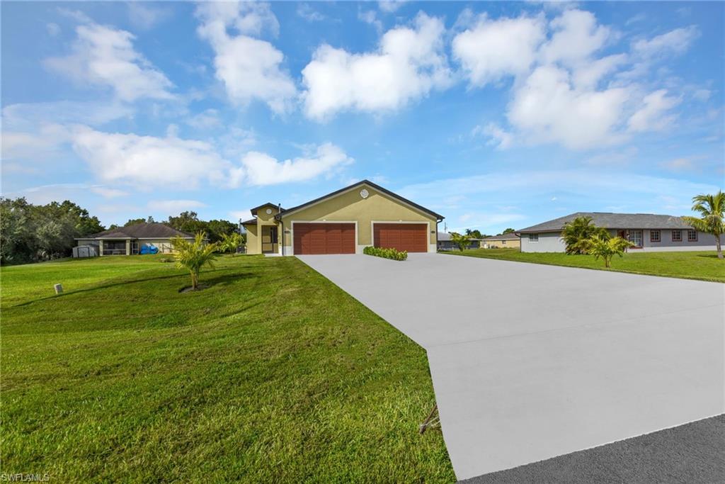 2625/2627 Sunniland Blvd Property Photo 2