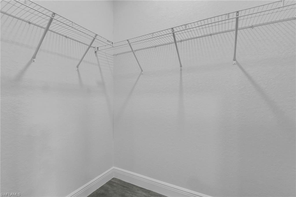 2625/2627 Sunniland Blvd Property Photo 10