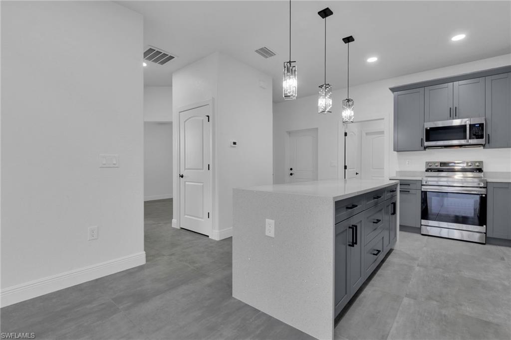 2625/2627 Sunniland Blvd Property Photo 32